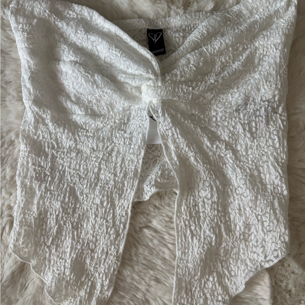 white laced tube top